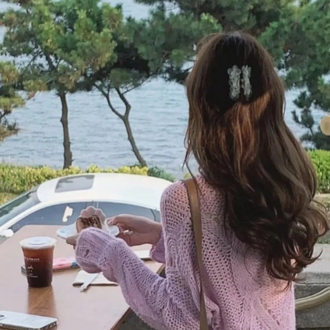 摇滚藏獒蓝色光芒